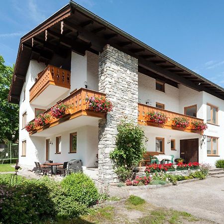 Gaeste- Und Appartementhaus Stachl Вагінг-ам-Зе Екстер'єр фото